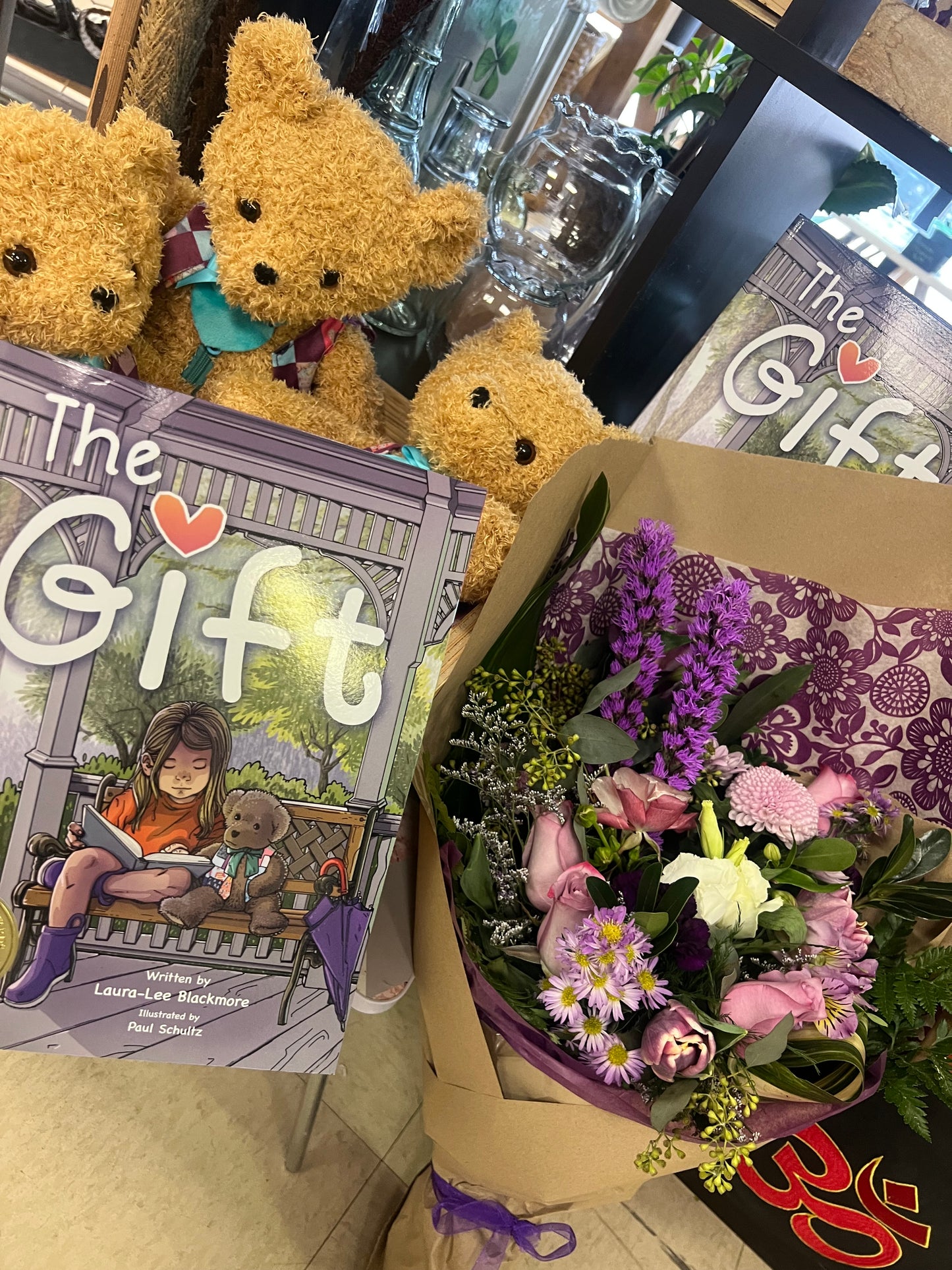The Gift - inspired bouquet SP